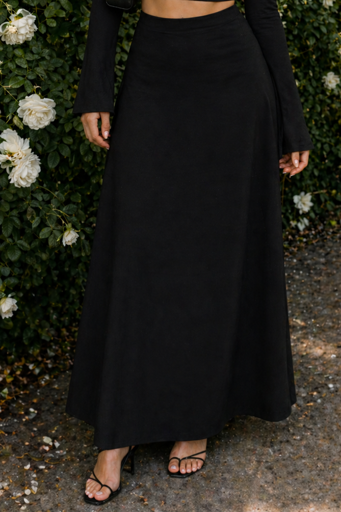 Women's Solid Color Knit Maxi Skirt