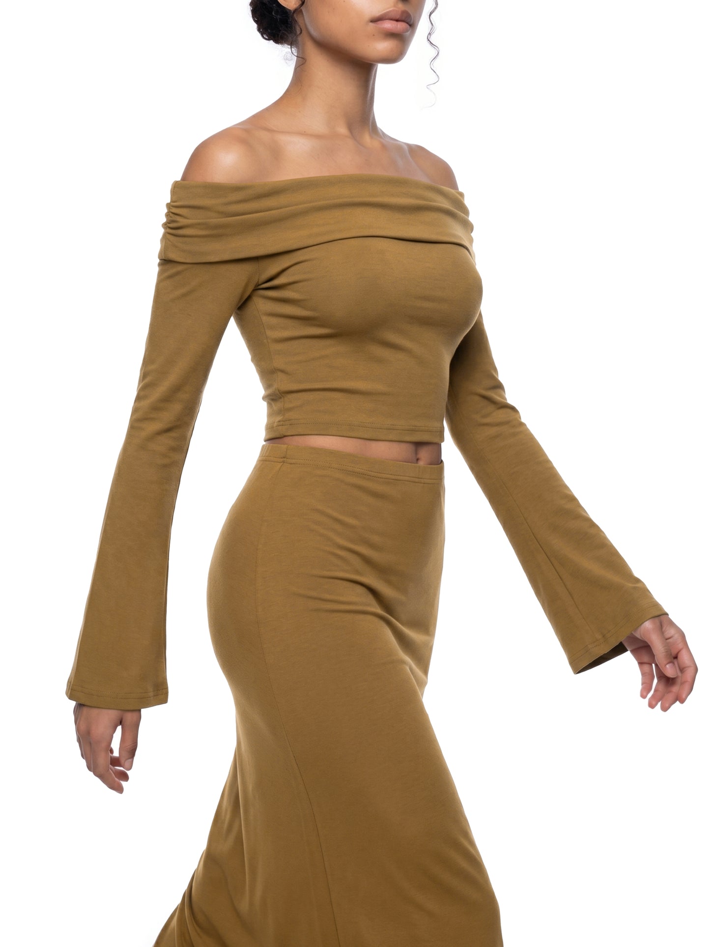Good Girls Love Ganja Women's Off-the-Shoulder Bell Sleeve Knit Crop T-Shirt